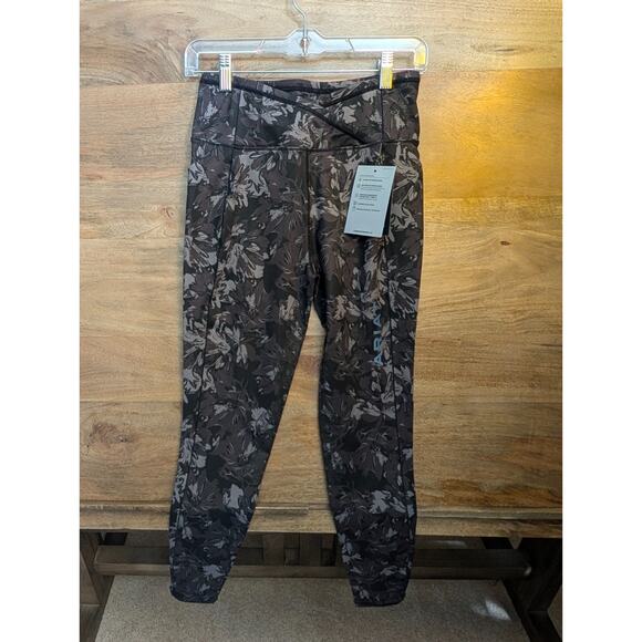 Ariat Tek Half Grip Tights Womens Small Black Flower Skinny Leg High Waist NWT - Picture 1 of 3
